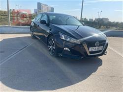 نیسان ئەلتیما